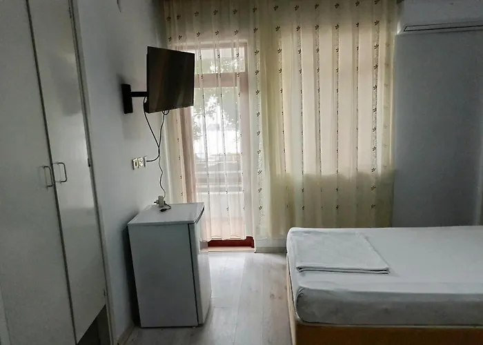 Hotel Begumhan *