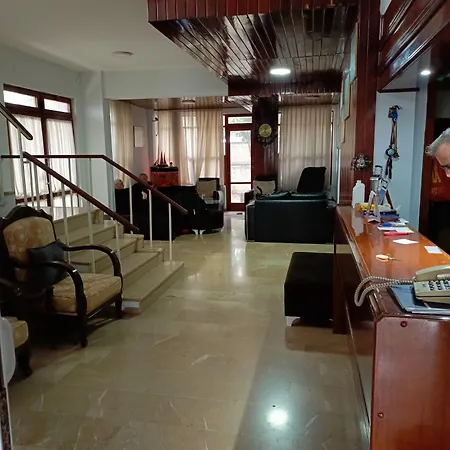 Begumhan Hotell *
