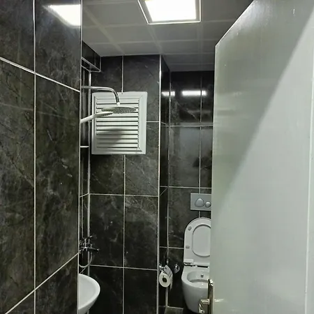 Hotel Begumhan *