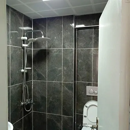 Begumhan Hotel *