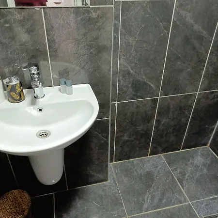 Hotel Begumhan *